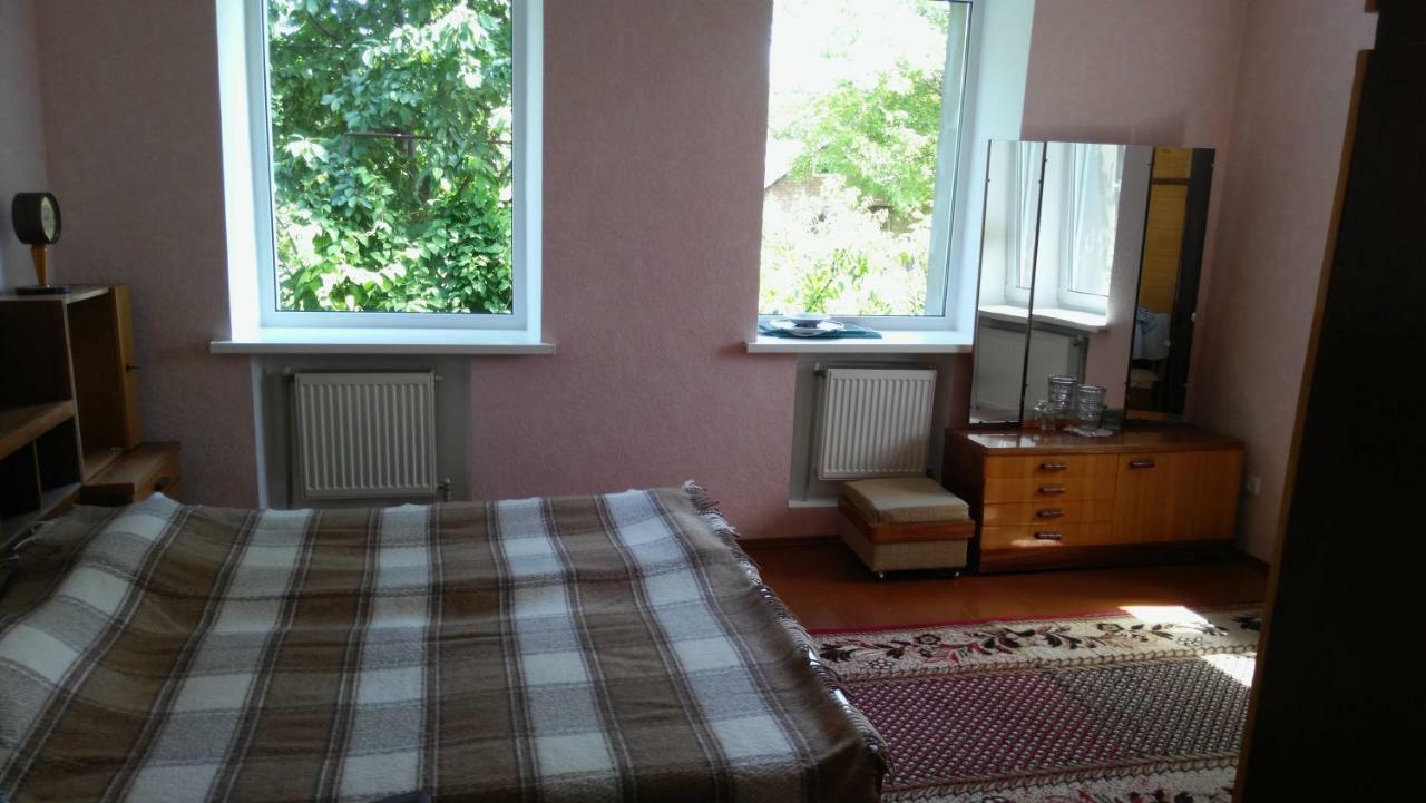 Separate Room Homestay In A Private House, Facilities Shared With Owner Berdychiv Zewnętrze zdjęcie
