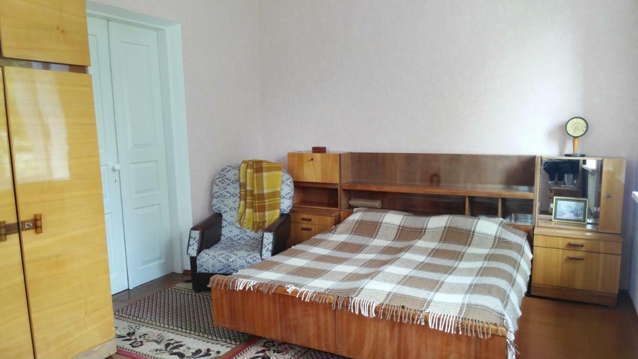 Separate Room Homestay In A Private House, Facilities Shared With Owner Berdychiv Zewnętrze zdjęcie