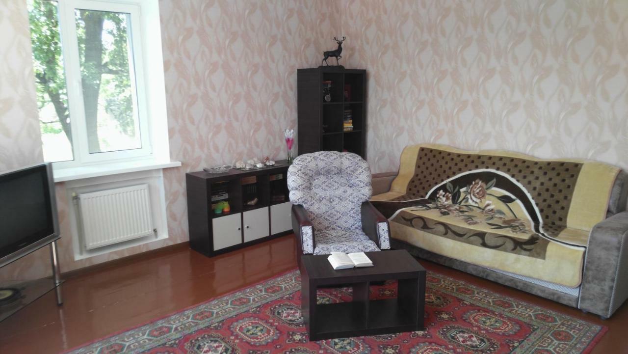Separate Room Homestay In A Private House, Facilities Shared With Owner Berdychiv Zewnętrze zdjęcie